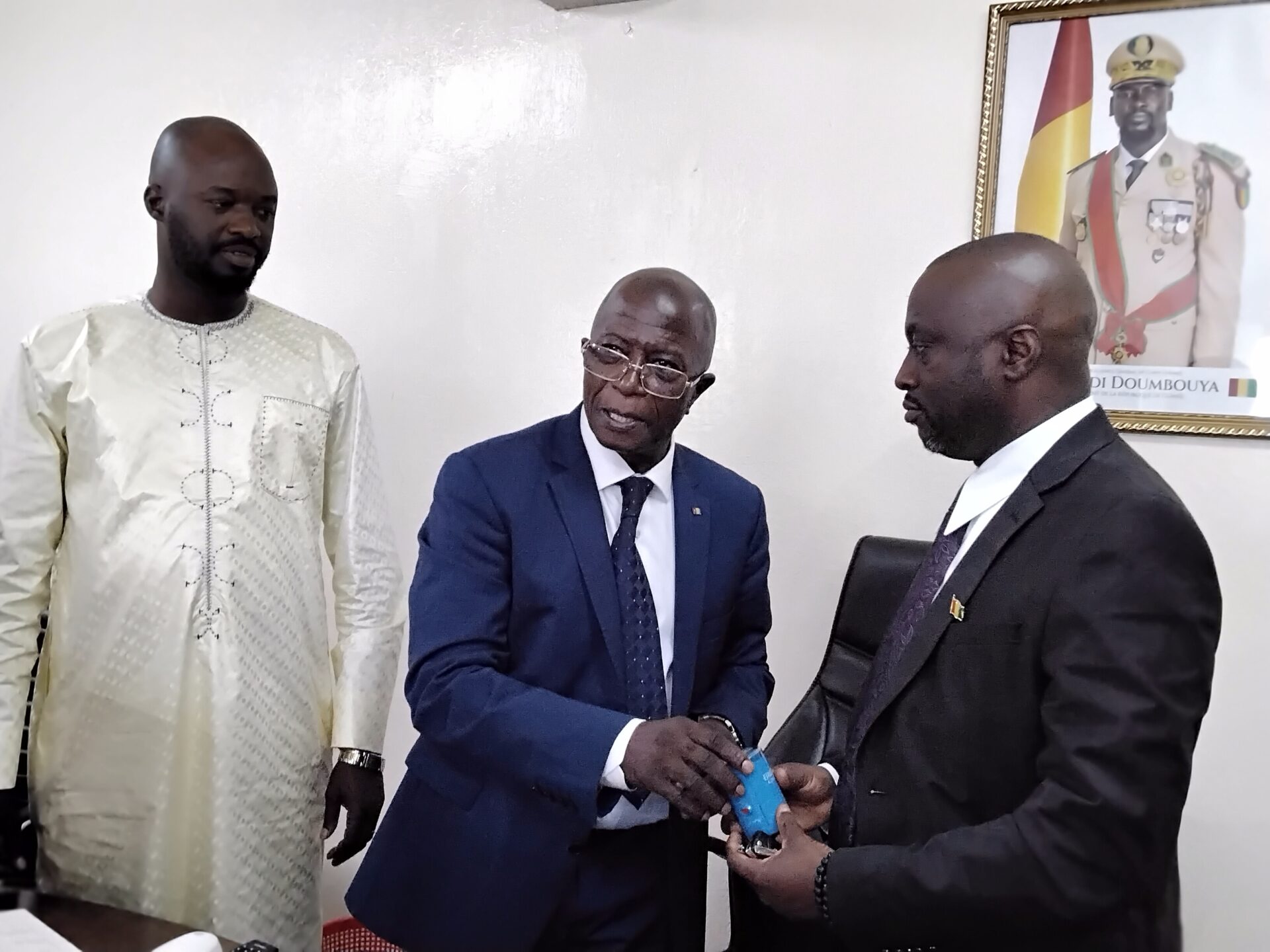 Bangaly Touré, DGA du Fonds d’Investissement Minier (FIM) prend fonctions : « je n’ai pas droit à l’erreur”