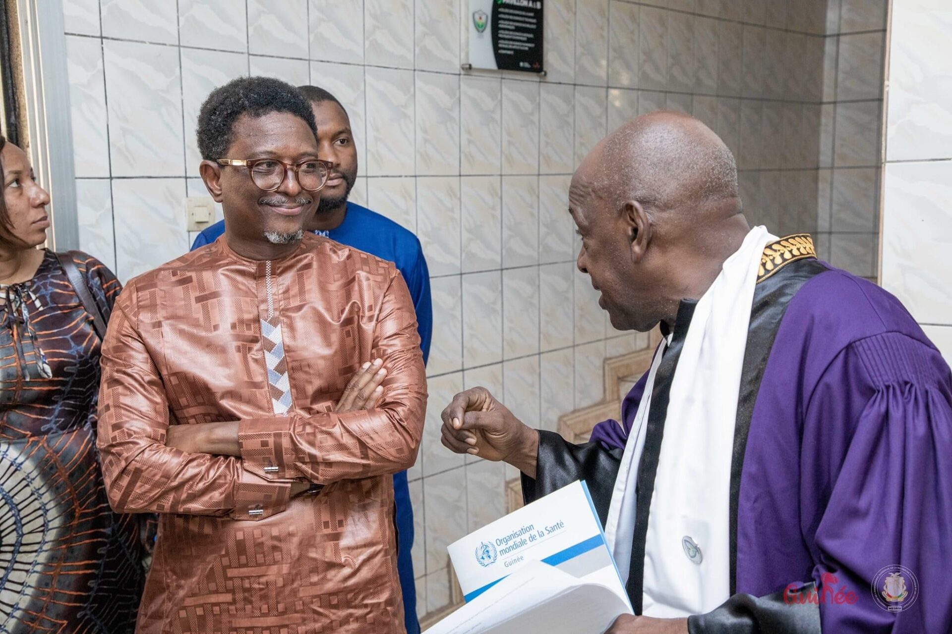 Kipé : le ministre Alpha Bacar Barry reçu à l’Académie des Sciences de Guinée