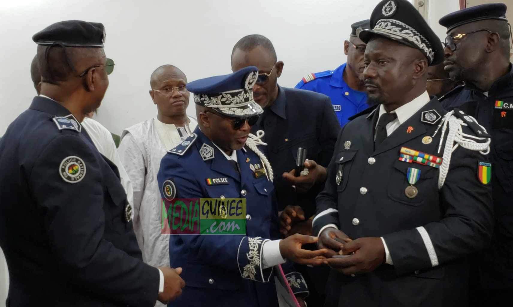 Guinée : le nouveau chef de la Police Djénaba Sory Camara installé dans ses fonctions…