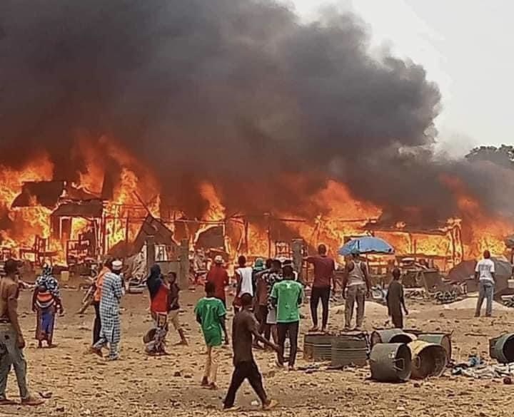 Gaoual : incendie au marché principal de Kounsitel